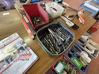 Lot tappen en boren inclusief tafel - afbeelding 8 van  11
