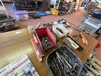 Lot tappen en boren inclusief tafel - afbeelding 9 van  11