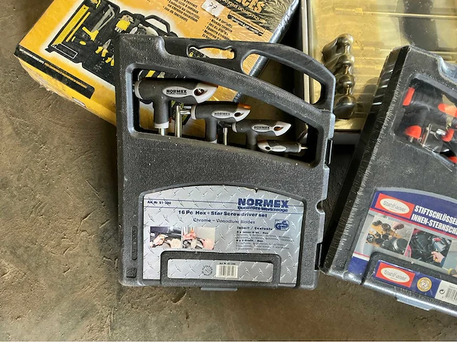 Lot torx sleutels, inbussleutel en gereedschap - afbeelding 6 van  8