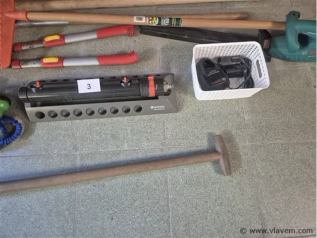 Lot tuinmateriaal - afbeelding 5 van  5