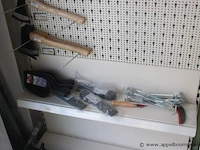 Lot tuinnier gereedschap wo. bijlen - afbeelding 2 van  2