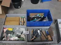 Lot tuinnier gereedschap - afbeelding 1 van  5
