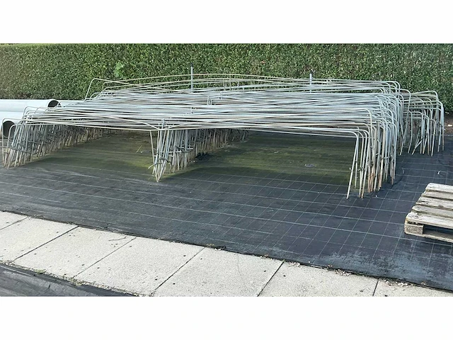 Lot tunnelbogen serre overige teeltmateriaal; (35x) - afbeelding 1 van  4