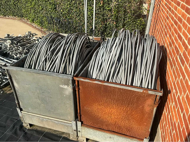 Lot tunnelboogjes pvc (150x) - afbeelding 3 van  5