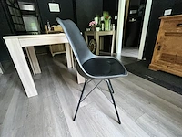 Lot van 10 bistrotafels en 28 stoelen - afbeelding 12 van  12