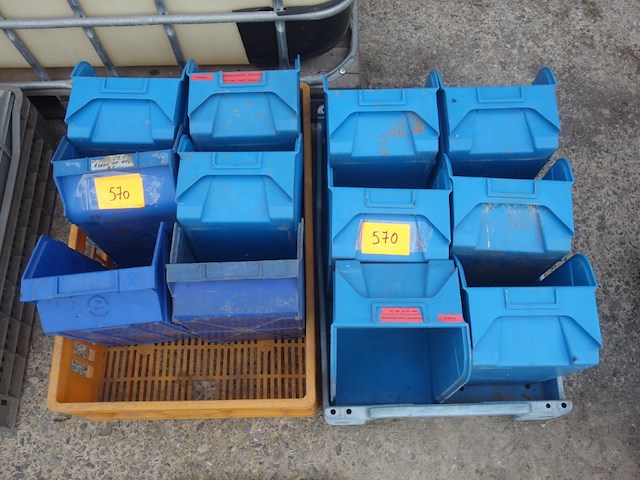 Lot van 12 blauwe bakjes - afbeelding 1 van  1