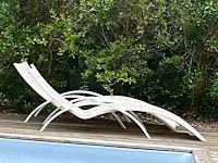 Lot van 2 ligstoelen - afbeelding 1 van  2