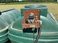 Lot van 2 verticale opslagtanken, 2500 l diesel tank - afbeelding 13 van  14
