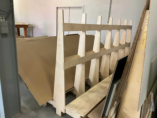 Lot van 4 delta racks houtstockage - afbeelding 2 van  3