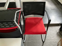 Lot van 4 stoelen en 1 tafel - afbeelding 3 van  5
