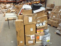 Lot van 40 nieuwe items - afbeelding 1 van  8