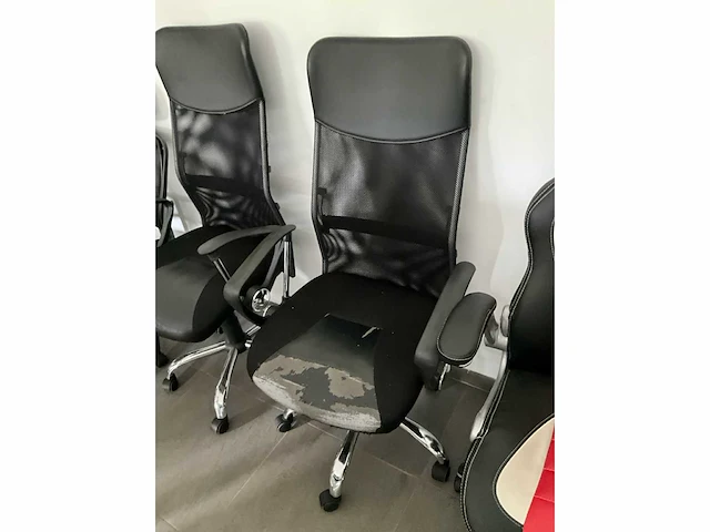 Lot van 9 bureaustoelen - afbeelding 6 van  8