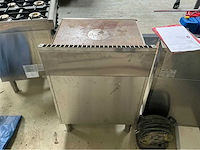 Lot van keukenapparatuur ven het merk mastro daa0077 grill- en bakplaat - afbeelding 2 van  19