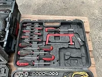 Lot van onvolledig werkgerei - afbeelding 4 van  11