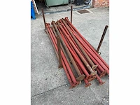 Lot van schroefstempels met stapelrek schroefstempel - afbeelding 4 van  4