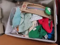 Lot varia kleren en babyartikelen - afbeelding 4 van  6