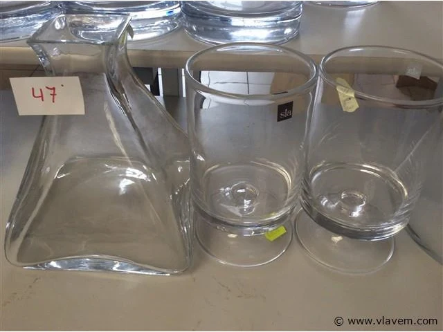 Lot vazen glas - afbeelding 2 van  3