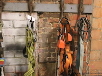 Lot veiligheidsharnassen - afbeelding 2 van  2