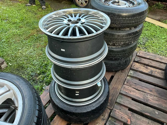 Lot velgen en banden - afbeelding 19 van  27