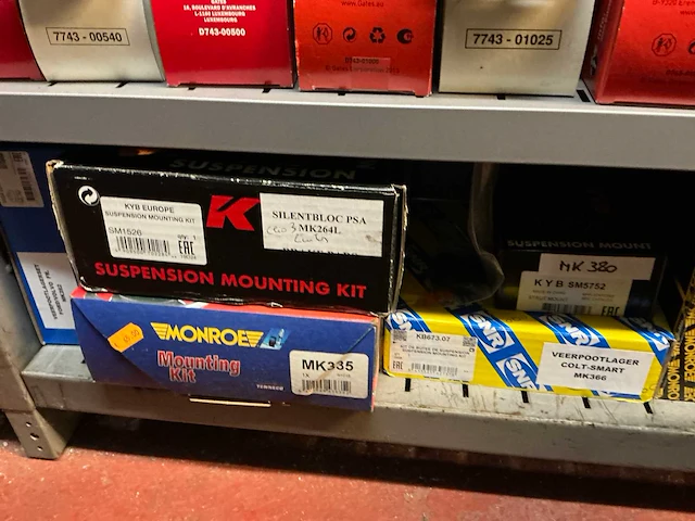 Lot vering onderdelen (195x) - afbeelding 16 van  26