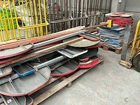 Lot verkeersborden signalisatie / wegblokkades - afbeelding 1 van  6