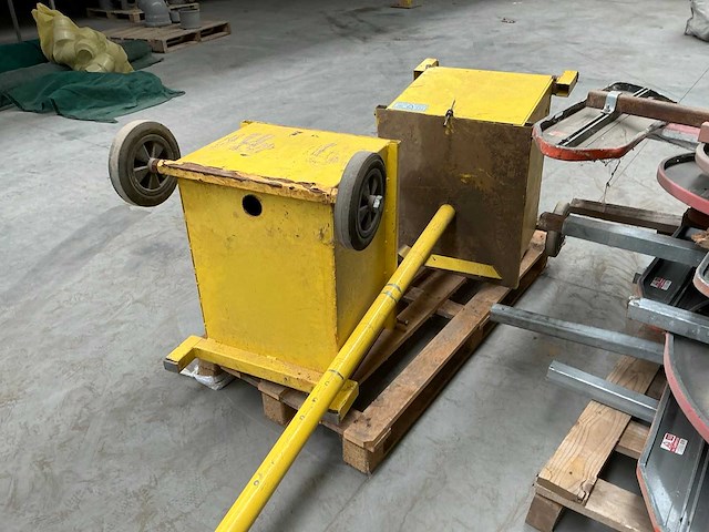 Lot verkeersborden signalisatie / wegblokkades - afbeelding 6 van  9