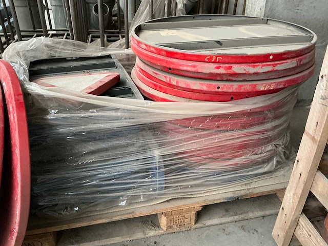 Lot verkeersborden signalisatie / wegblokkades - afbeelding 8 van  9