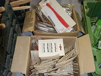 Lot verzorgingsset - afbeelding 1 van  2