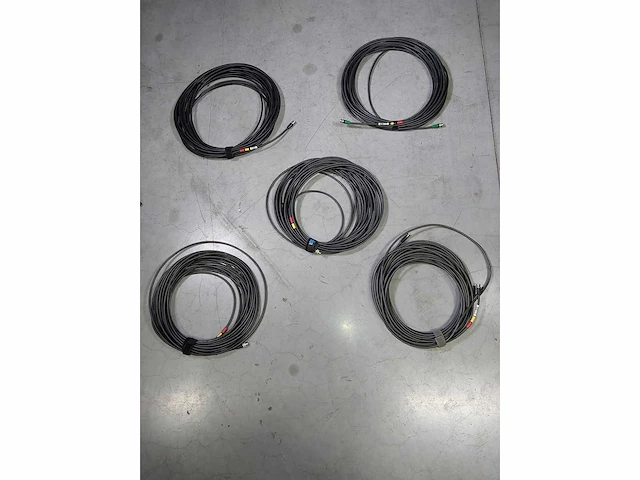 Lot video cable 05 x bnc hd-sdi 20mtr - black - afbeelding 1 van  3