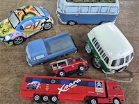Lot volgens foto's - afbeelding 2 van  3