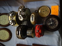 Lot wekkers - afbeelding 2 van  2