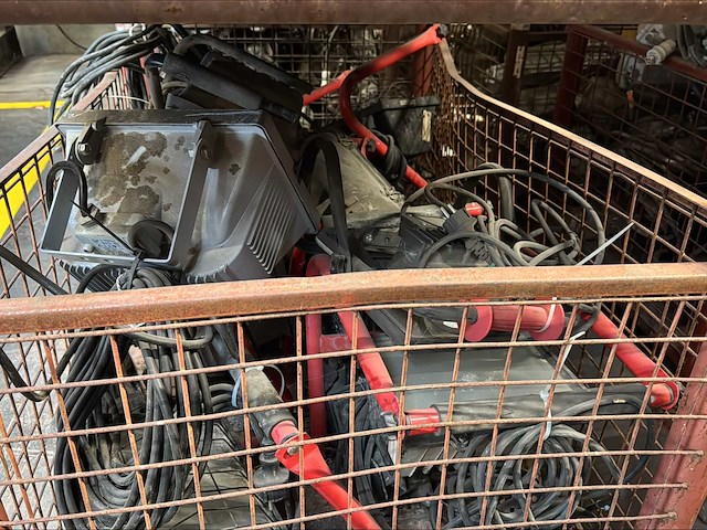 Lot werflichten / verstralers - afbeelding 2 van  2