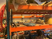 Lot werkgereedschappen inclusief rekken en inhoud - afbeelding 113 van  343
