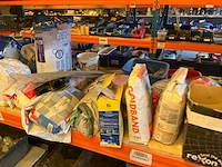 Lot werkgereedschappen inclusief rekken en inhoud - afbeelding 15 van  343