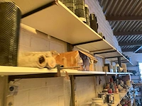 Lot werkgereedschappen inclusief rekken en inhoud - afbeelding 330 van  343