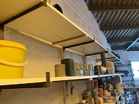 Lot werkgereedschappen inclusief rekken en inhoud - afbeelding 332 van  343
