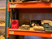 Lot werkgereedschappen inclusief rekken en inhoud - afbeelding 98 van  343