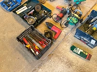 Lot werkgereedschappen - afbeelding 3 van  79