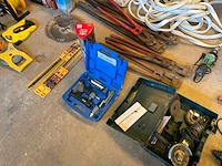 Lot werkgereedschappen - afbeelding 5 van  79