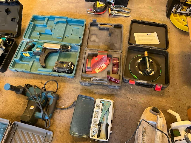 Lot werkgereedschappen - afbeelding 23 van  79