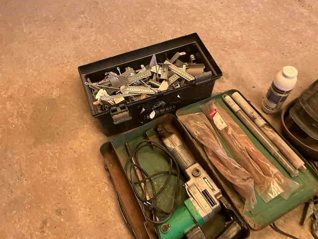 Lot werkgereedschappen - afbeelding 50 van  79