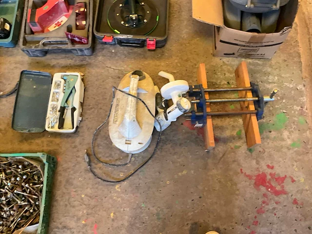 Lot werkgereedschappen - afbeelding 45 van  79