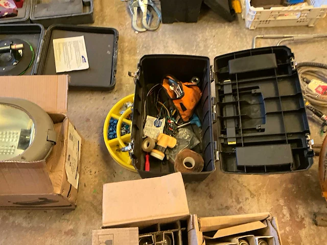 Lot werkgereedschappen - afbeelding 58 van  79
