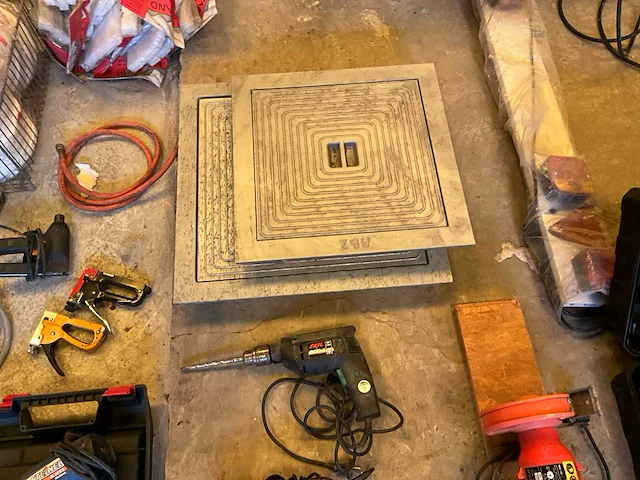 Lot werkgereedschappen - afbeelding 64 van  79
