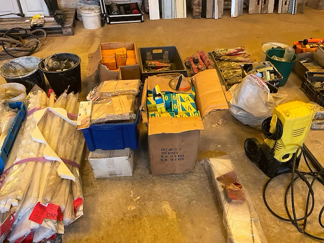 Lot werkgereedschappen - afbeelding 65 van  79