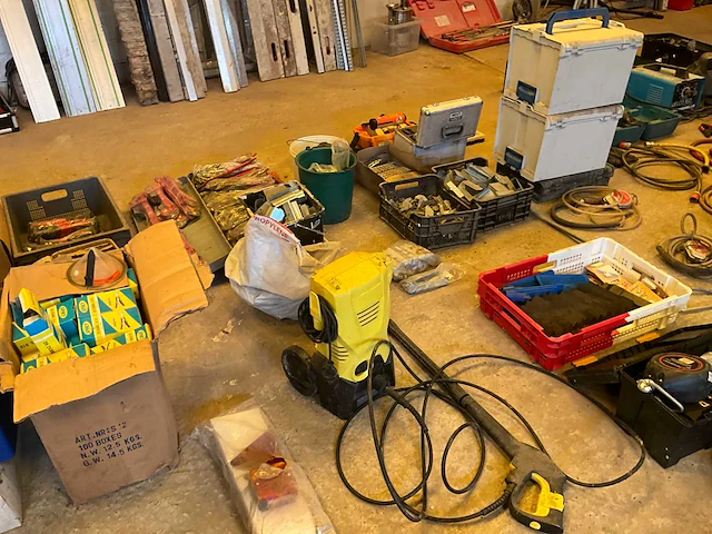 Lot werkgereedschappen - afbeelding 66 van  79