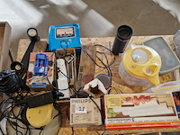 Lot werkgerei plus huishoudgerei - afbeelding 3 van  3