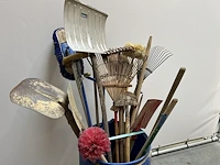 Lot werkmateriaal - afbeelding 2 van  2