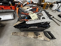 Lot werkmateriaal - afbeelding 1 van  5