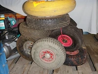 Lot wielen - afbeelding 1 van  2